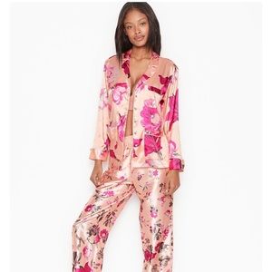 Victoria’s Secret Satin Long Sleeve PJ set (NWOT)